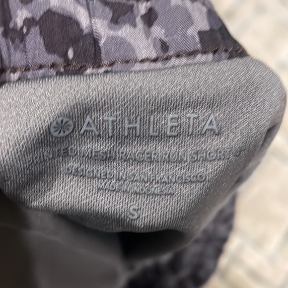 Athlete black & gray abstract print Mesh Racer Run Shorts S - Picture 5 of 6